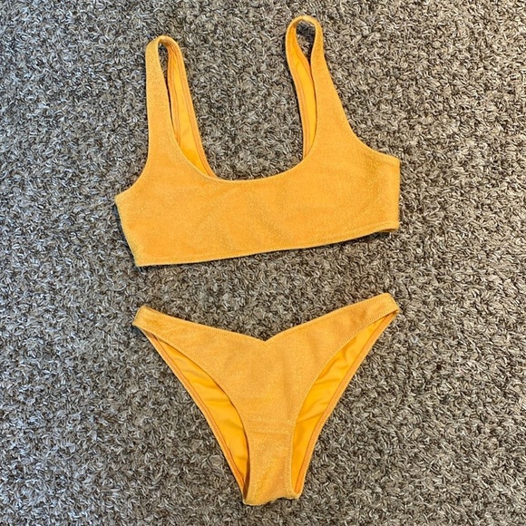 Kendall + Kylie Orange Yellow Shimmer Sparkle Bikini Set - Picture 1 of 11